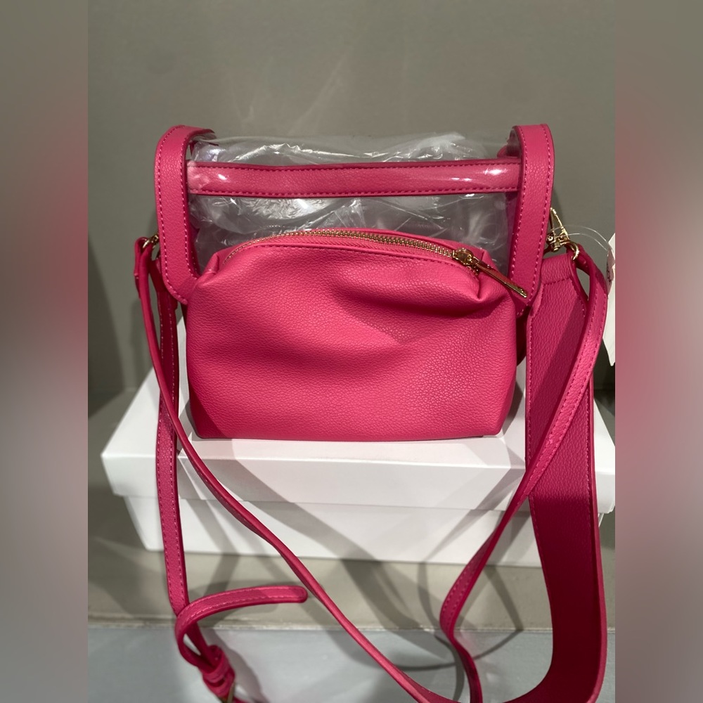 Mail + Lili Jessie Vegan Leather Stadium Crossbody bag - Picture 3 of 15